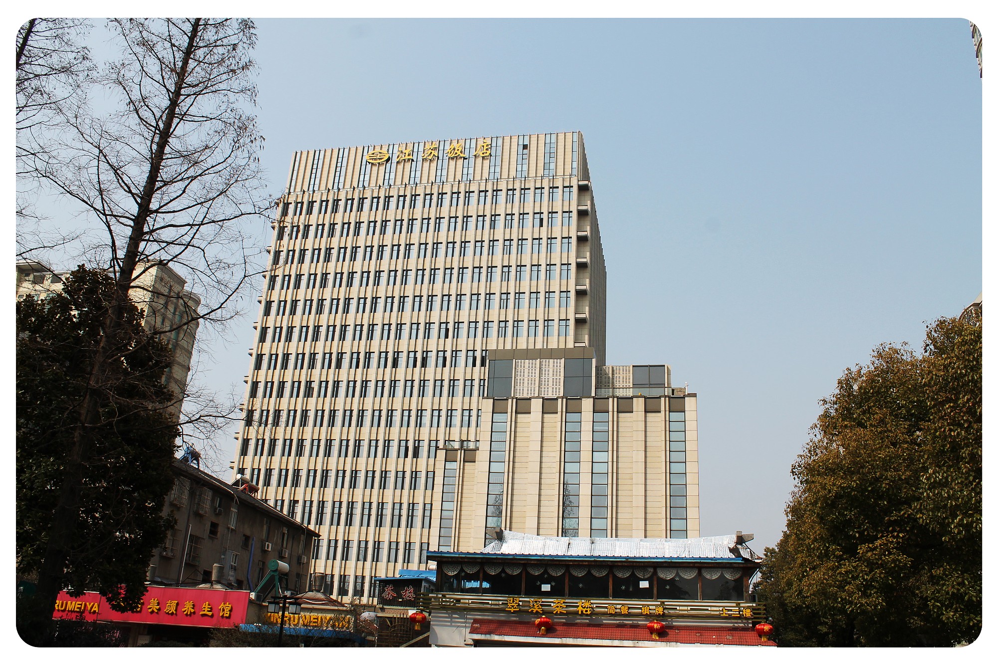 1、建筑外观_副本